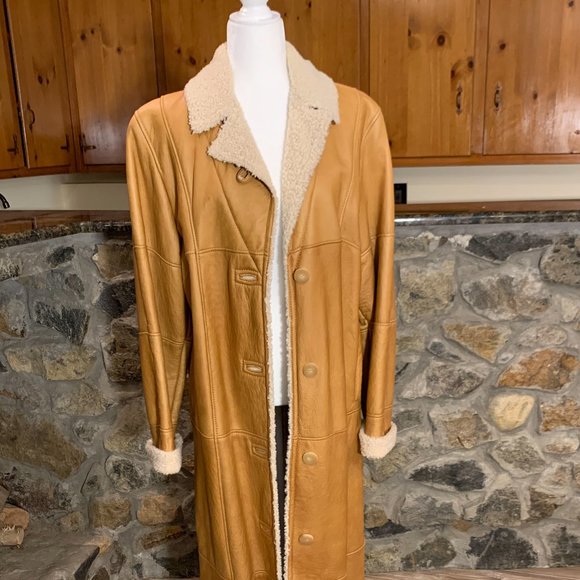 Audrey Talbott Jackets & Blazers - Audrey Talbott Beige Lambskin Shearling